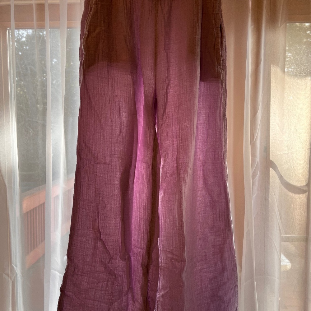 GAP linen light purple pants.
